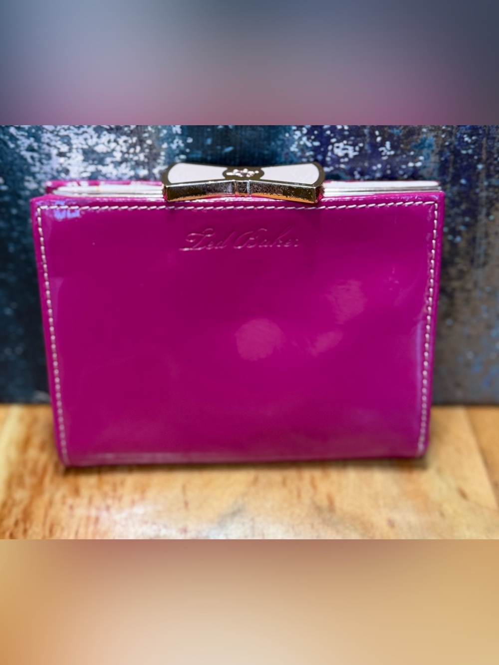 Ted Baker Coveted 2010s Barbiecore Fuchsia Patent Leather Bow Bifold Wallet